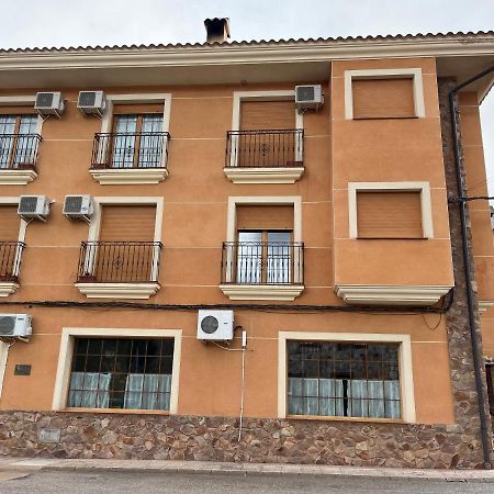 La Rueda Hotel Riópar Eksteriør billede