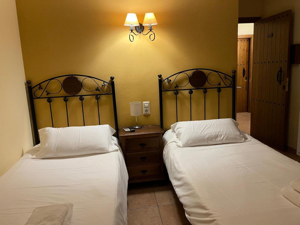 La Rueda Hotel Riópar Eksteriør billede