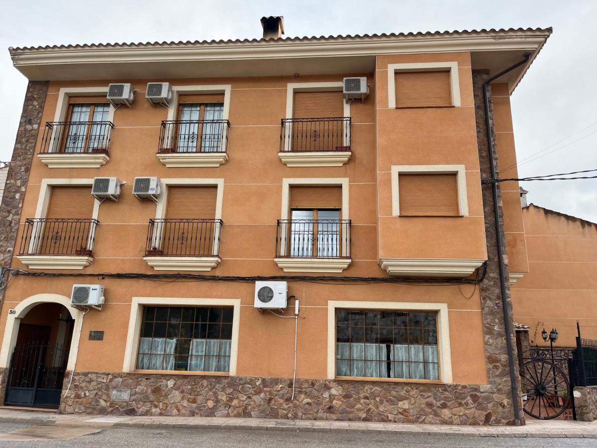 La Rueda Hotel Riópar Eksteriør billede