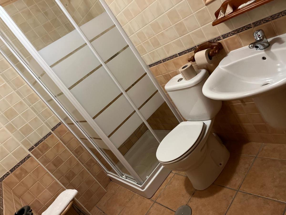 La Rueda Hotel Riópar Eksteriør billede